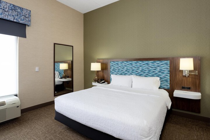 Hampton Inn Buffalo South / I-90