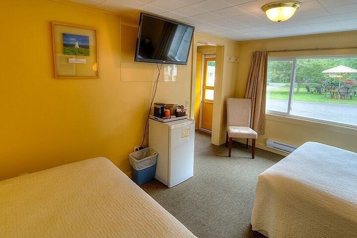 Room 21 of 32