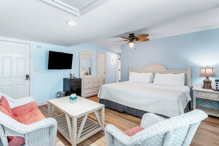 Island Guesthouse and Motel