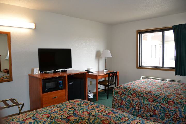 Room 15 of 28