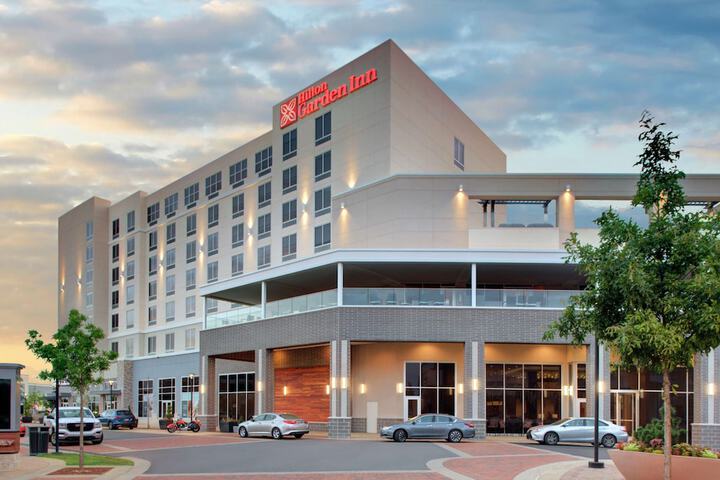 Hotel 7 of 71