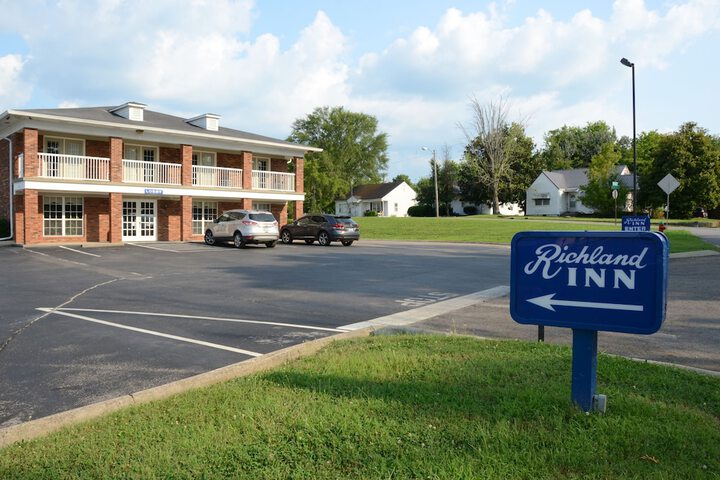 A Richland Inn Lewisburg