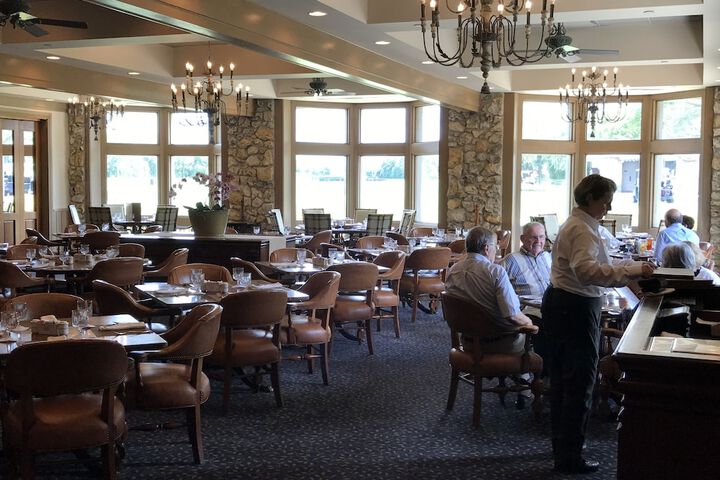 Dining 87 of 117