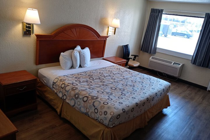 Room 57 of 91