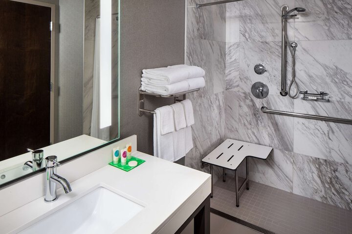 Hyatt Place Poughkeepsie / Hudson Valley