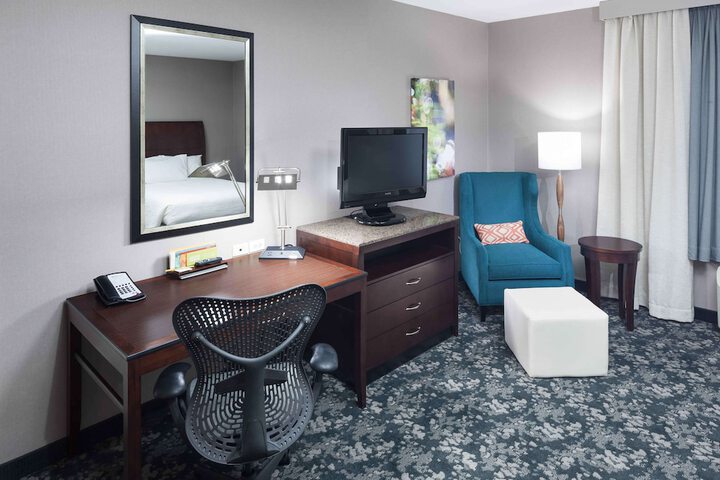 Room 15 of 34