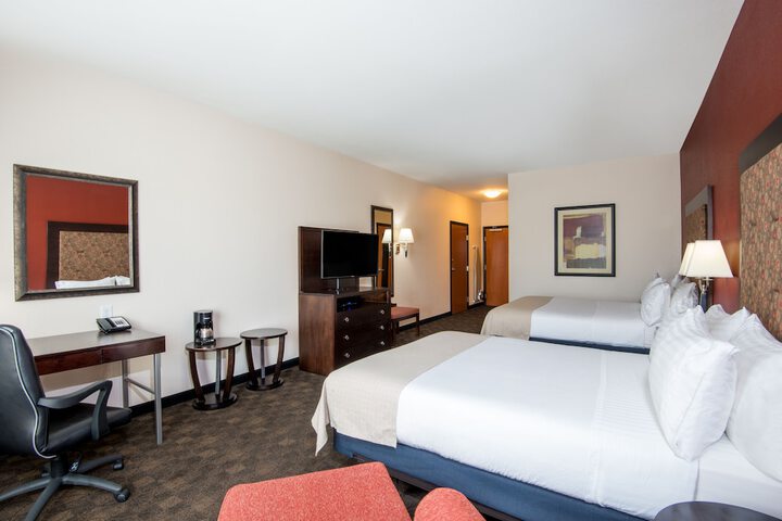 Room 35 of 57