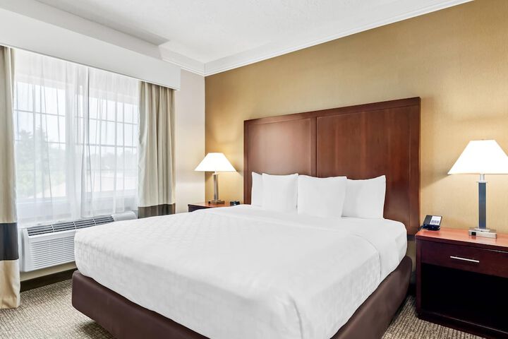Comfort Suites Linn County