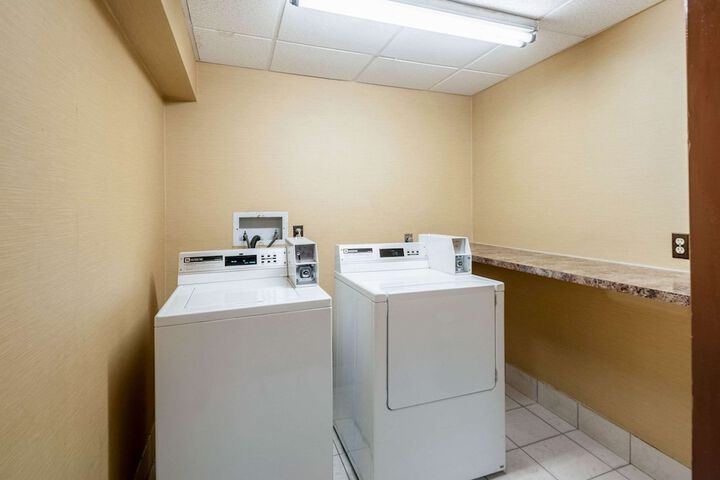 Room 15 of 26
