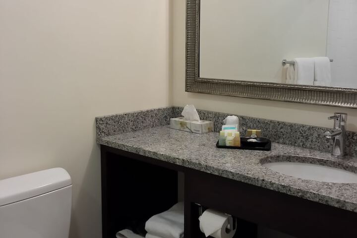 Room 26 of 45