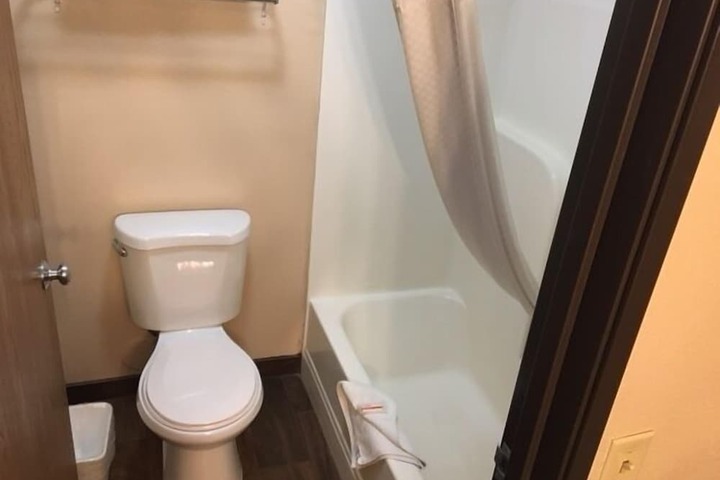 Room 21 of 41