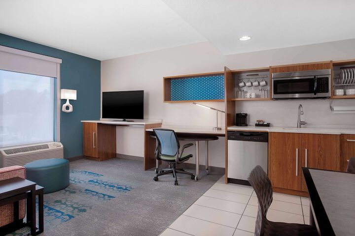 Room 25 of 49