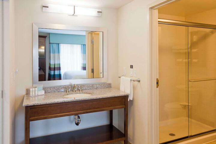 Hampton Inn & Suites Minneapolis West / Minnetonka