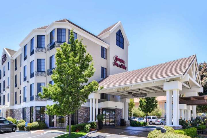 Hotel 7 of 60