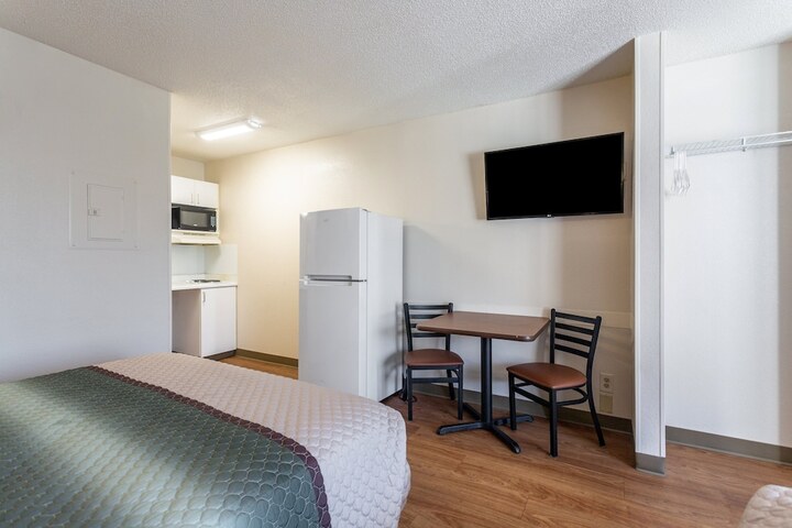 Room 20 of 25