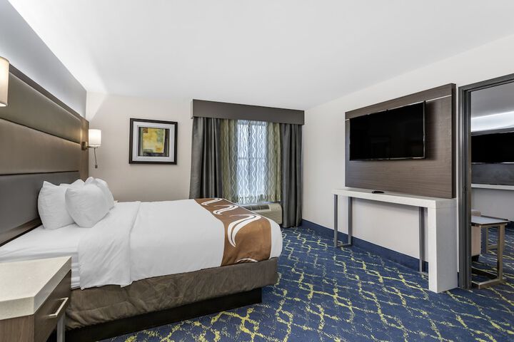 Room 15 of 29
