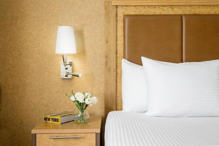 nyma The New York Manhattan Hotel