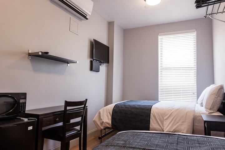 Room 7 of 22