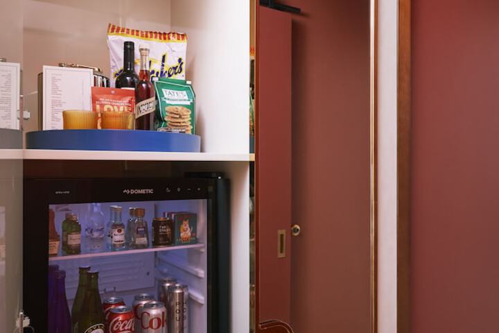 Room 24 of 49