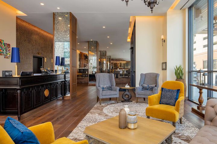 The Peregrine Omaha Downtown Curio Collection by Hilton