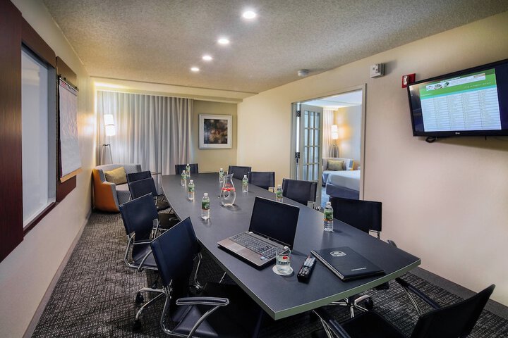 Room 20 of 49