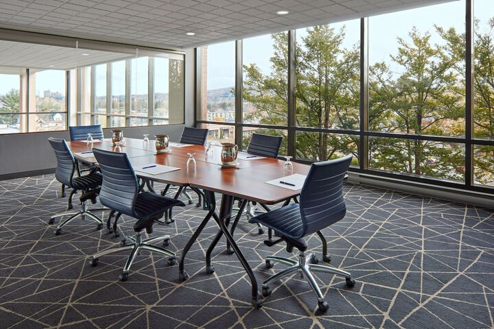 Delta Hotels by Marriott Sherbrooke Conference Centre