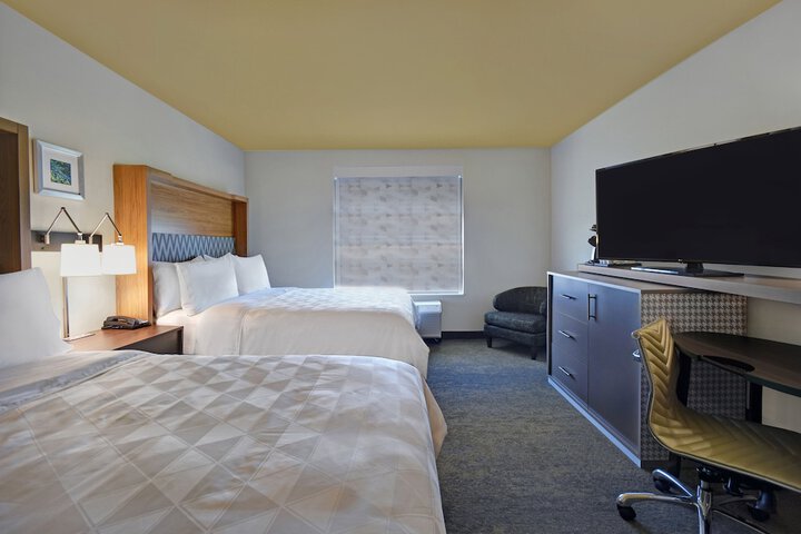 Room 27 of 57