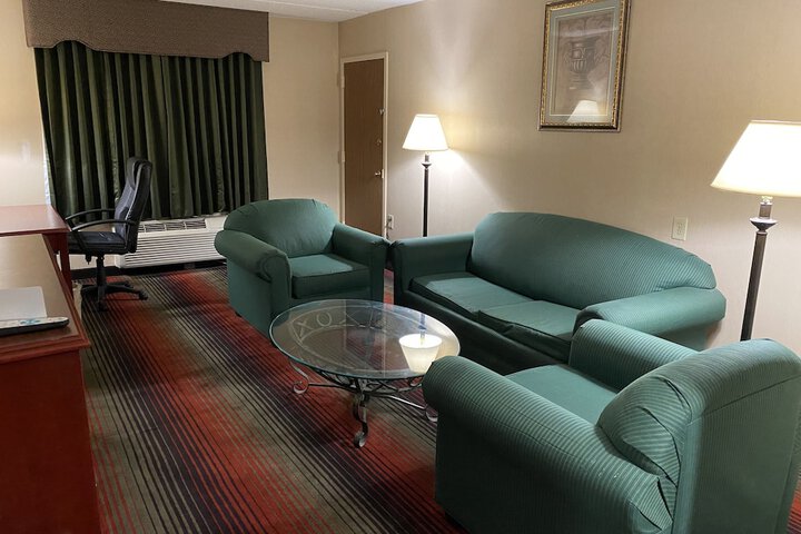 Room 8 of 29