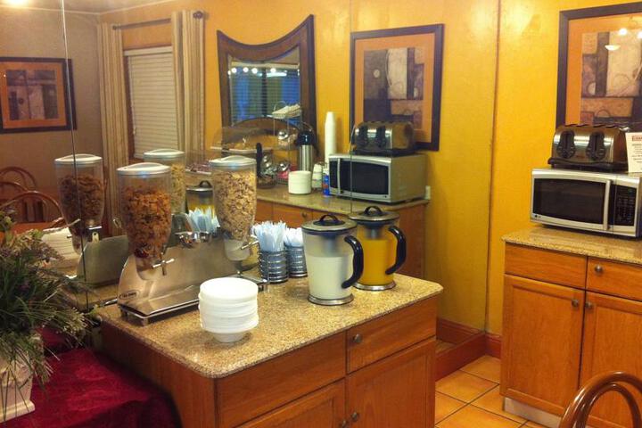 Rodeway Inn