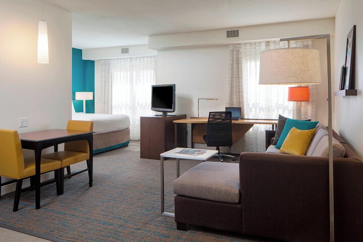 Room 16 of 43