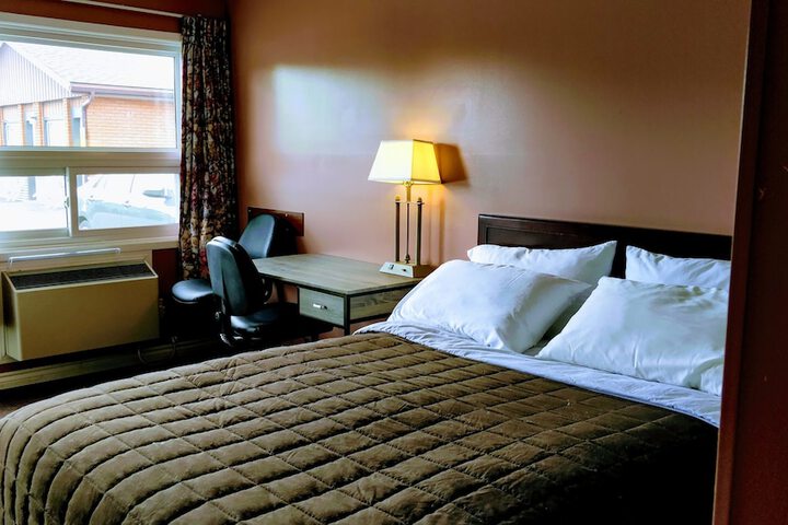 Room 34 of 41