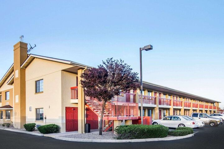 Quality Inn Holbrook near Petrified Forest