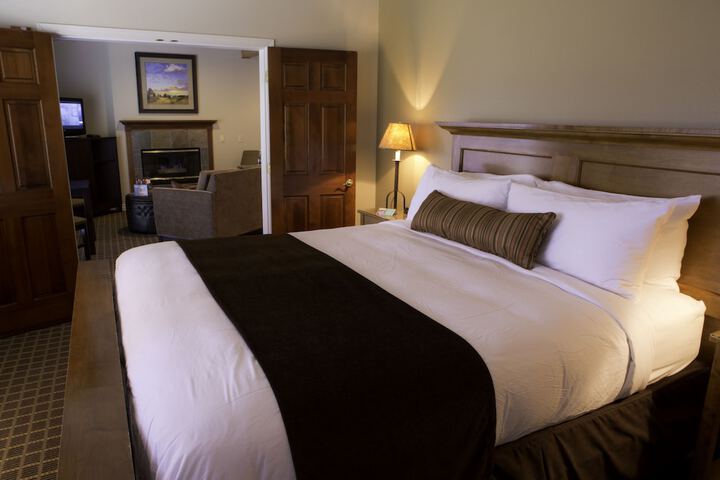 Room 5 of 37