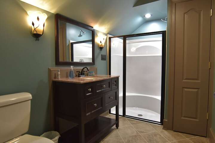 Room 33 of 75