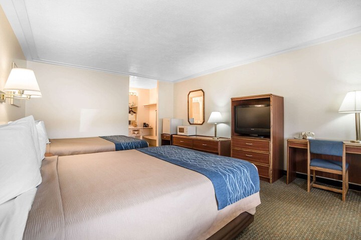 Room 31 of 38