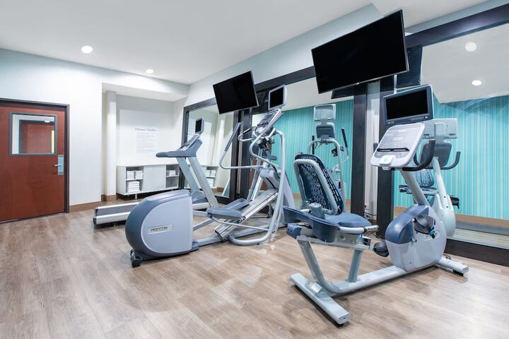 Holiday Inn Express Hotel & Suites Seaside-Convention Center by IHG