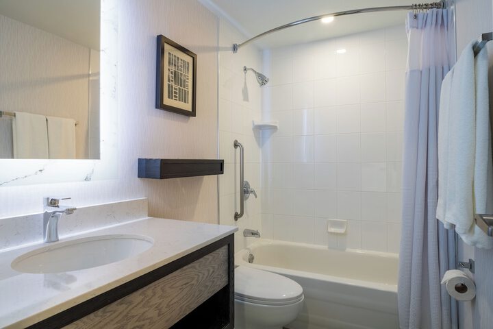 Crowne Plaza Moncton-Downtown by IHG