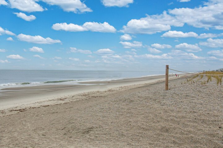 Beach 34 of 40