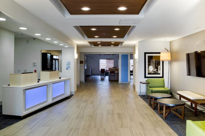 Hotel Interior 8 of 49