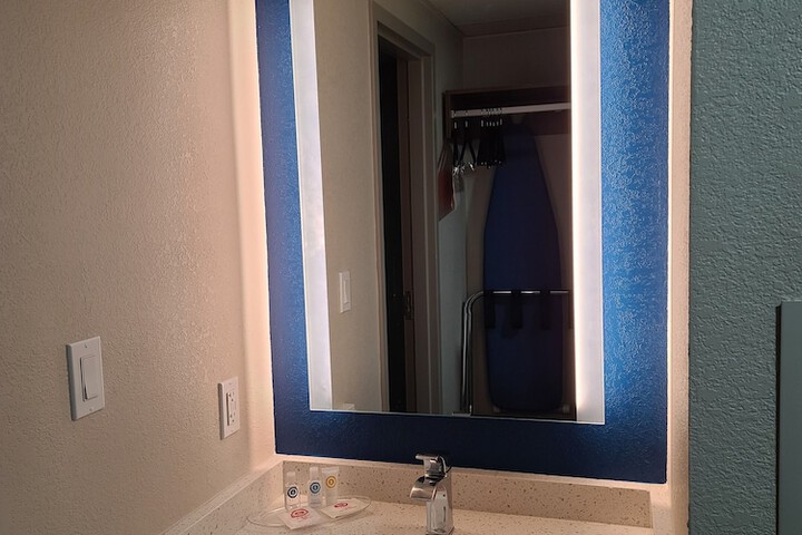Room 14 of 31