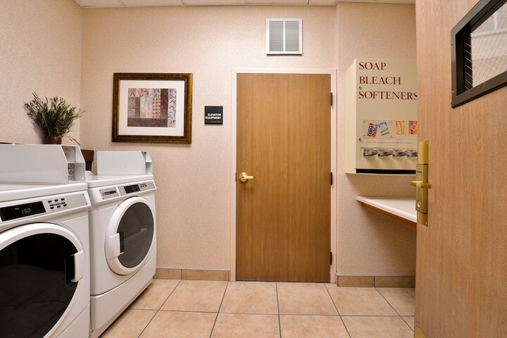 Room 17 of 51