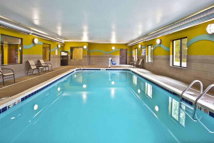 Pool 6 of 34
