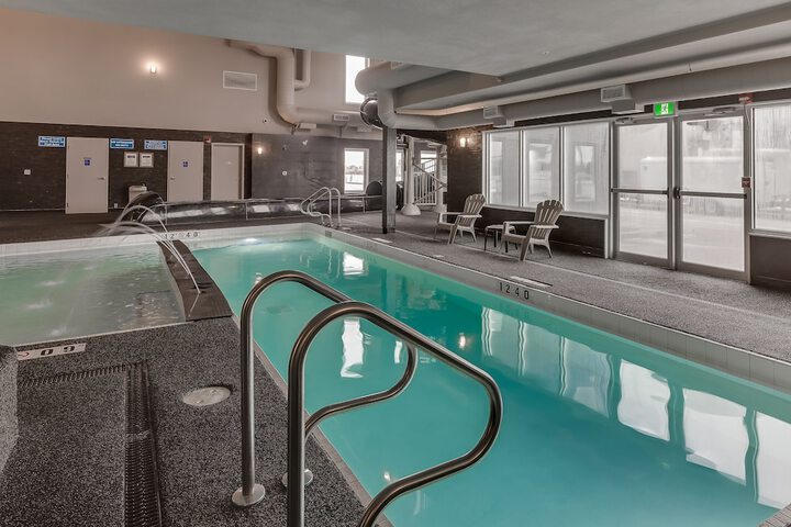 Pool 12 of 76