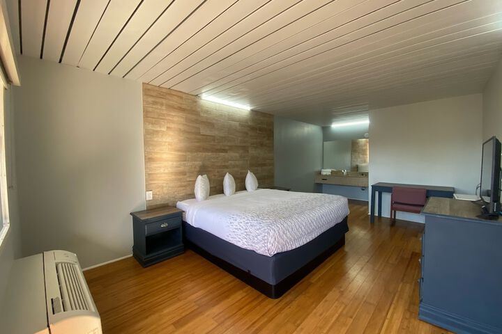 Hero Image 1 of 22