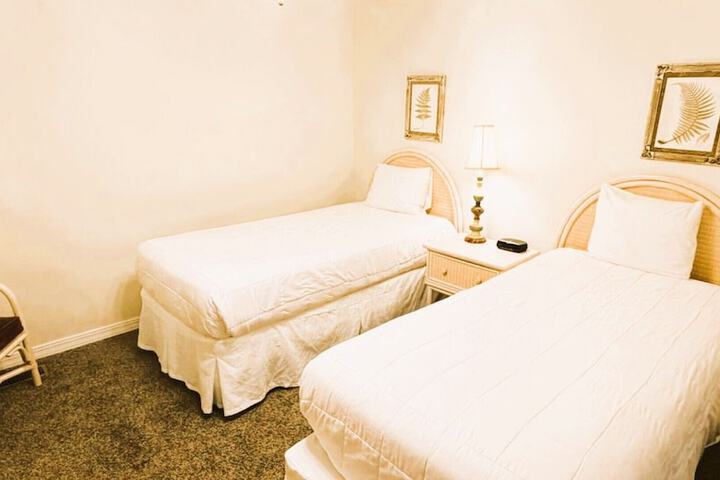 French Quarter Resort