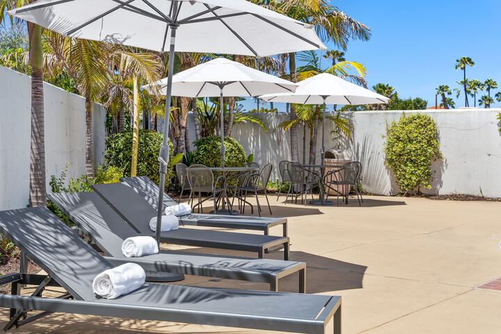 Casablanca Inn