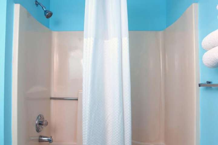 Room 16 of 26