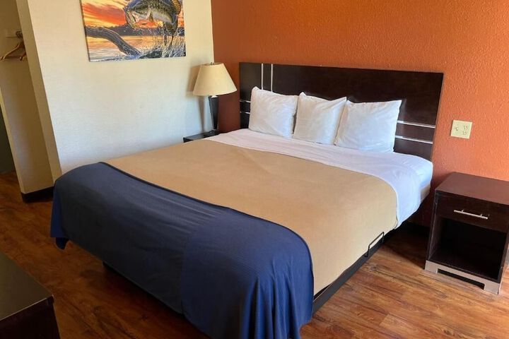 Budget inn