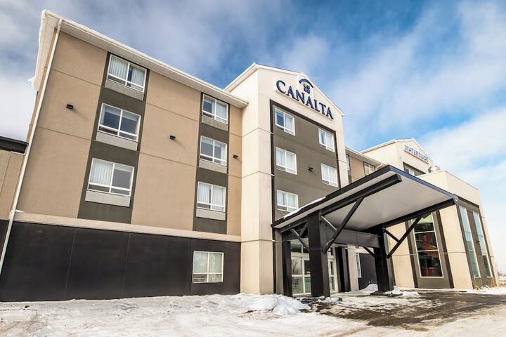 Canalta Hotel Airdrie