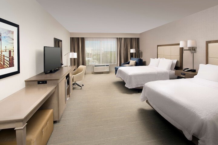 Hampton Inn by Hilton Wilmington Downtown